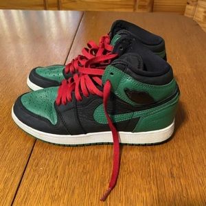 Nike Air Jordan 1‎ High GS Pine Green 2.0 Size 6Y GS Pre-owned